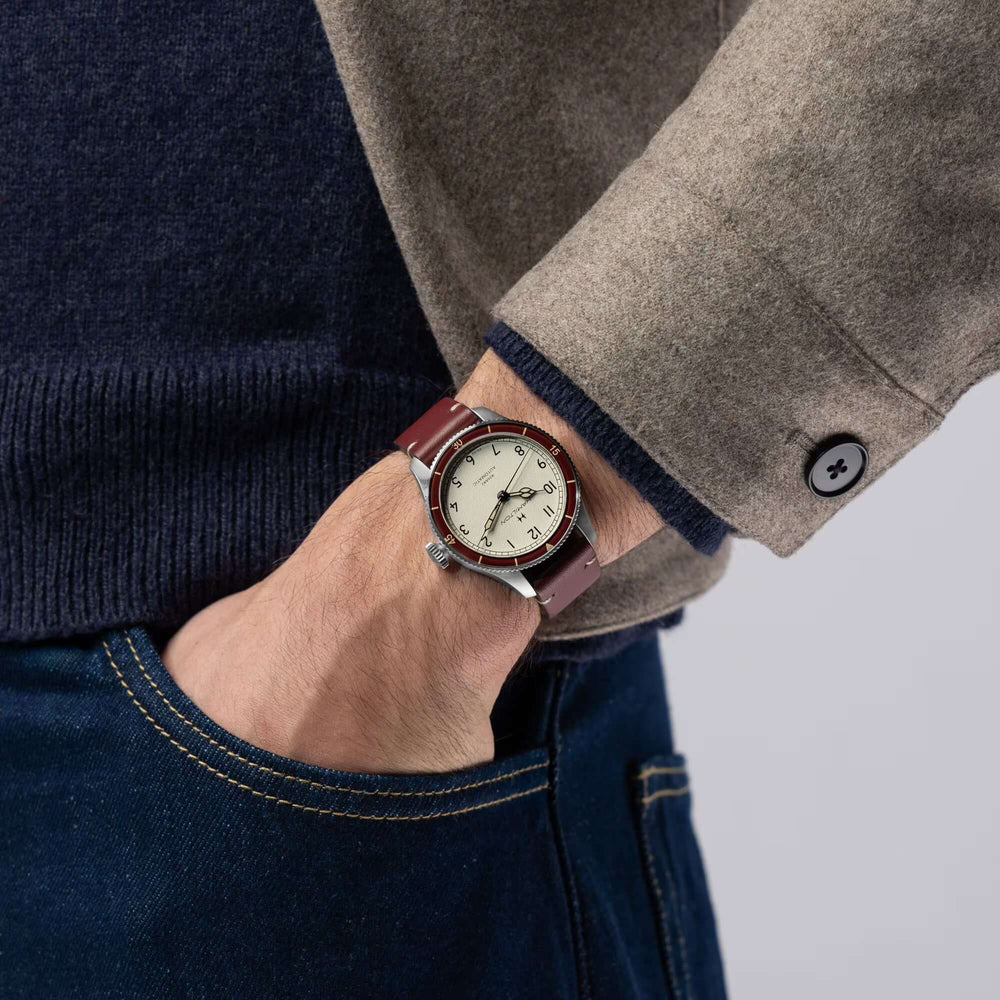 Hamilton Khaki Aviation Pilot Pioneer 38mm Automatic Watch H76265810 - EX-STOCK Canada