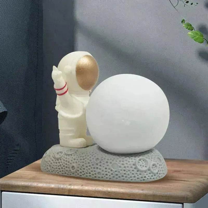 Modern Creative Astronaut Small Night Lamp Decoration Net Red Room Bedside Desktop Layout Small Desk Lamp Home - EX-STOCK Canada