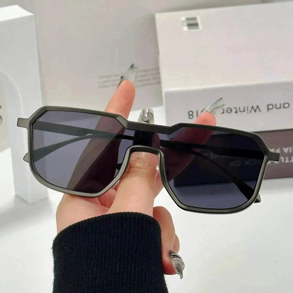 One-piece Street Shooting Trendy Cool Sunglasses - EX-STOCK Canada