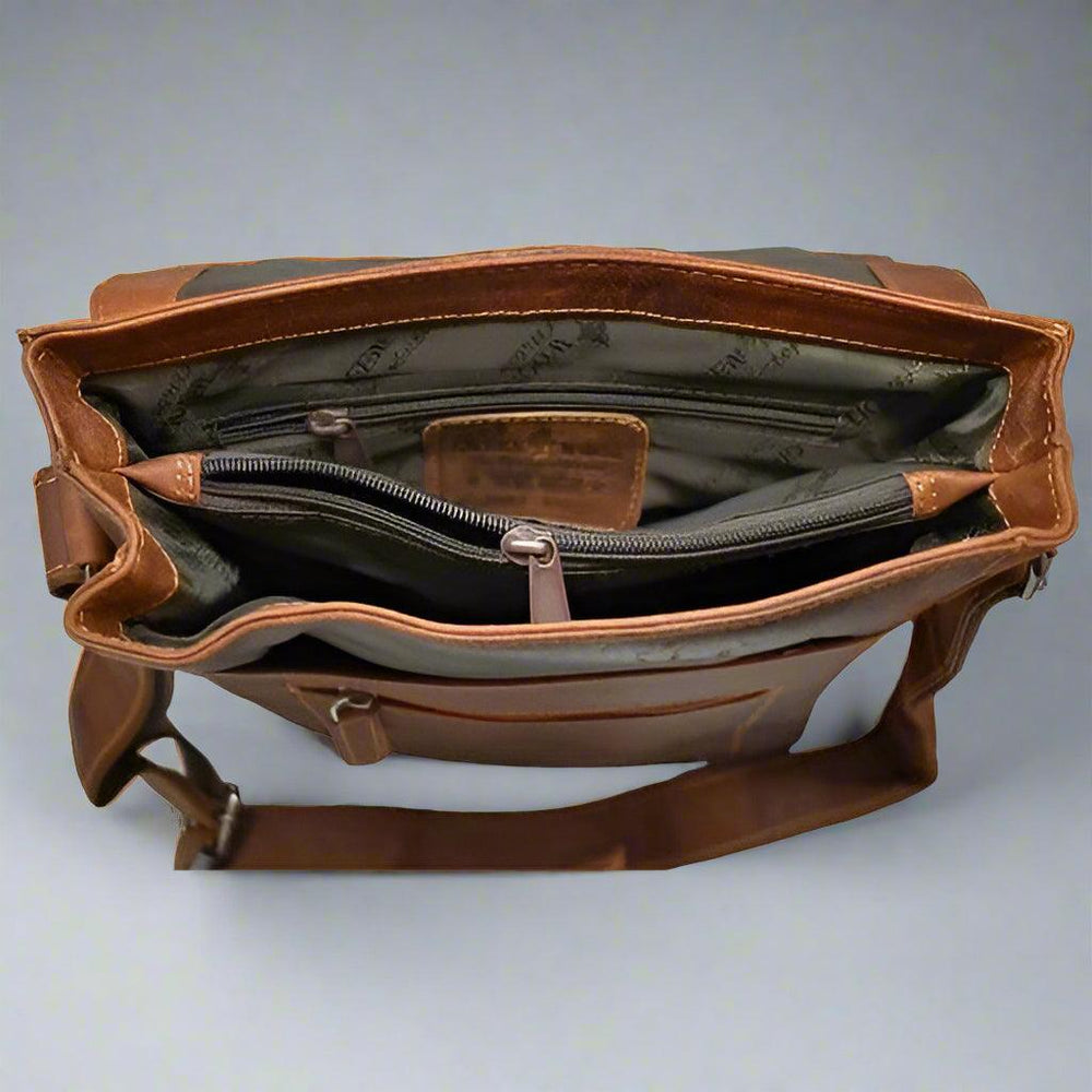 Sac messager en cuir GreenwoodEX-STOCK Canada