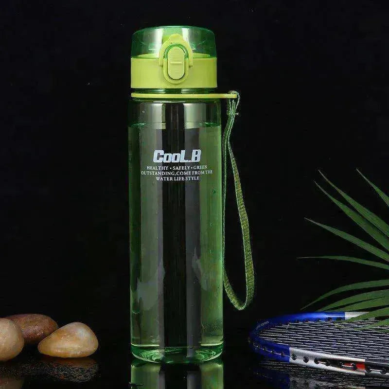 Gobelet d'eau en plastique givré avec couvercle à ressort - EX-STOCK CANADA