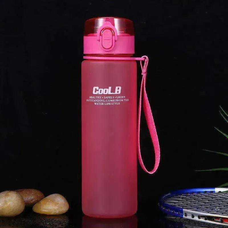 Gobelet d'eau en plastique givré avec couvercle à ressort - EX-STOCK CANADA