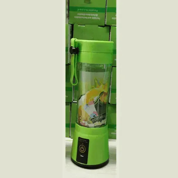 Tragbarer Mixer mit USB wiederaufladbarem Mini-Obstsaftmixer - EX-STOCK Canada