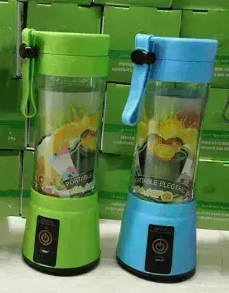 Tragbarer Mixer mit USB wiederaufladbarem Mini-Obstsaftmixer - EX-STOCK Canada