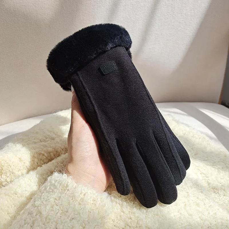 Winter Gloves Selection Guide: How to Choose for Outdoor Activities