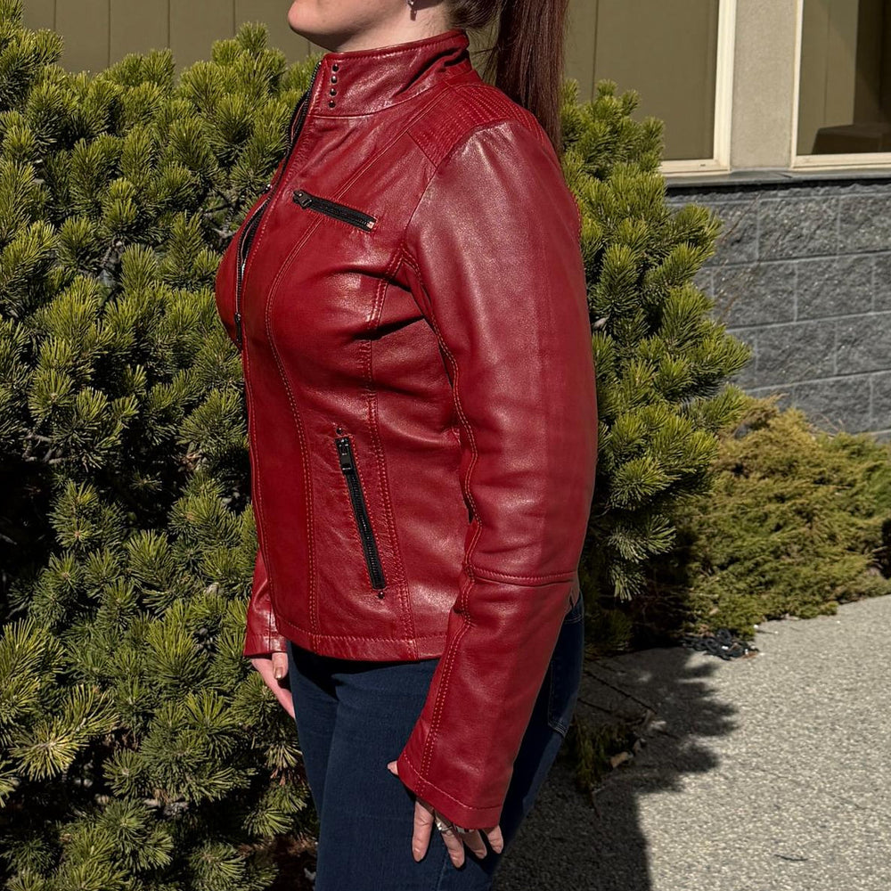 Women's Classic Lamb Leather Jacket. Round Collar with Studs, 4 Zippered Pockets & Shoulder Accent Stitching 