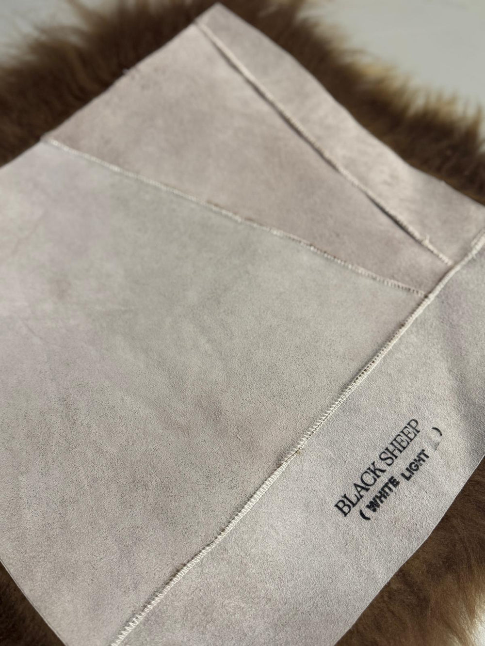 White Icelandic Sheepskin Chair Pad 