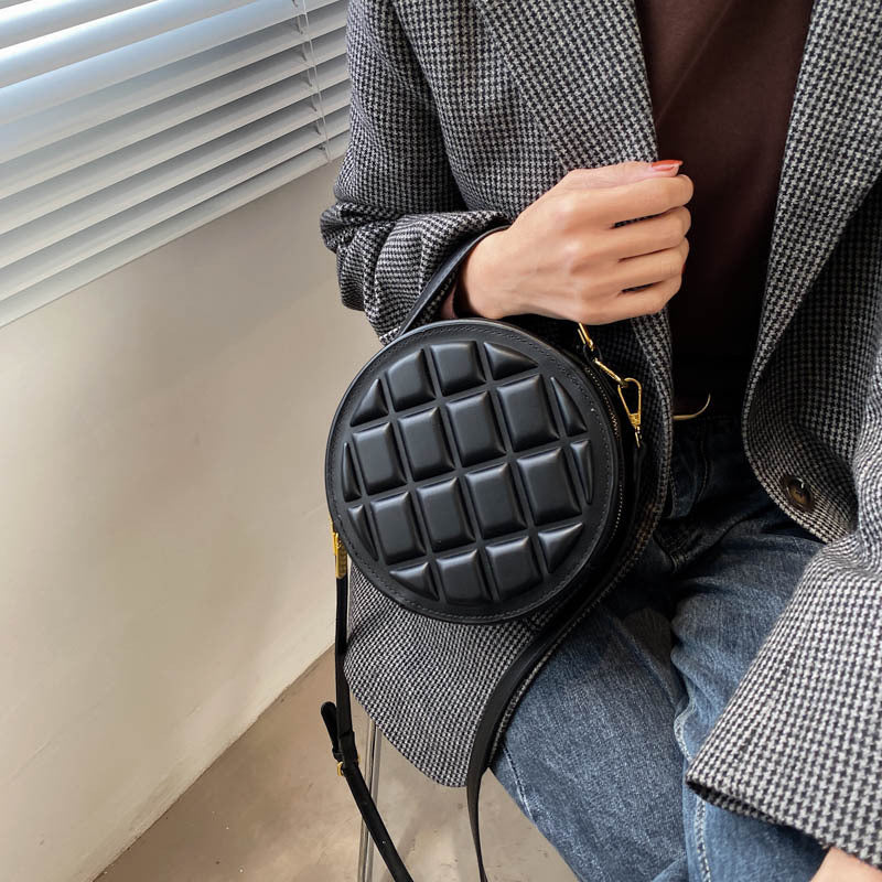 Pu Chocolate One-shoulder Diagonal Bag EX-STOCK Canada 