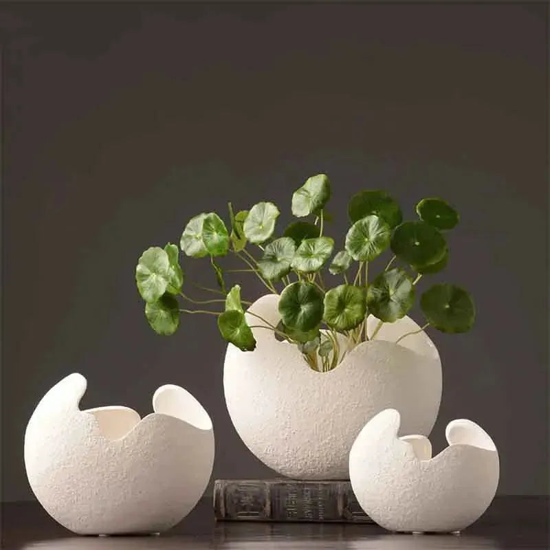 Simple white ceramic vase decoration - EX-STOCK CANADA
