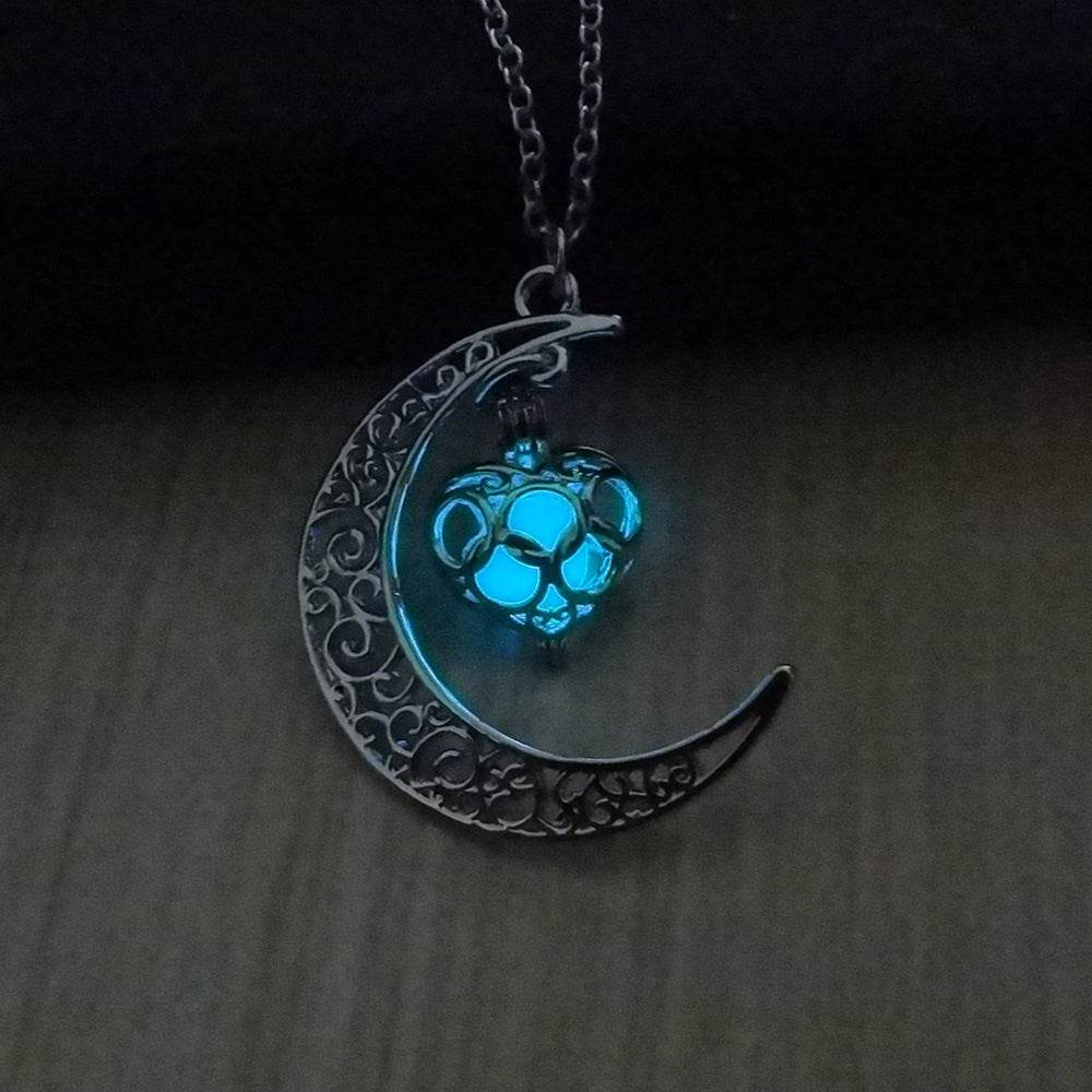 Glowing Pendant Necklaces Silver Plated Chain Necklaces EX-STOCK