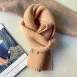 Versión dulce para mujeres Bufanda sólida de vellón otoño e invierno