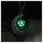 Glowing Pendant Necklaces Silver Plated Chain Necklaces EX-STOCK