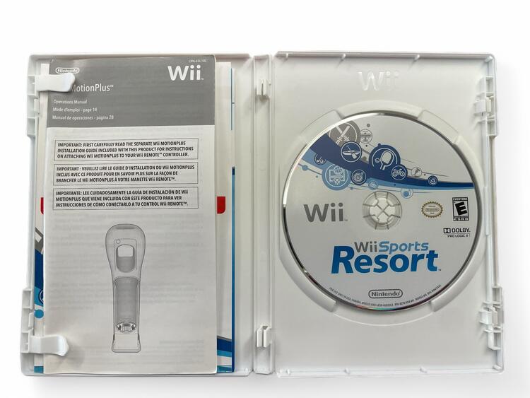 Wii Sports Resort-Bundle mit Wii MotionPlus und Wii-Fernbedienung 