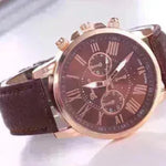 Reloj de cinturón digital romano