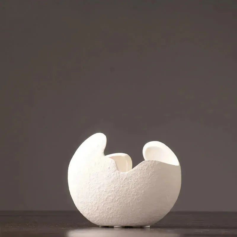 Simple white ceramic vase decoration - EX-STOCK CANADA