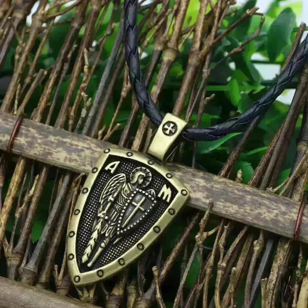 Saint Michael Archangel Pendant Necklace for men - EX-STOCK CANADA