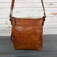 Borsa a travolla in pelle in rilievo MET Flower 