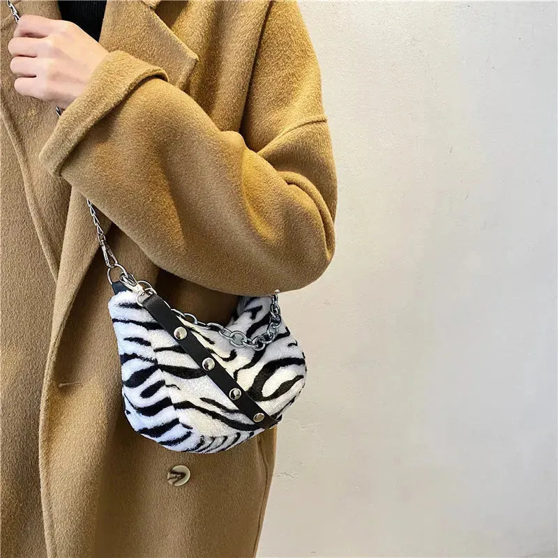 Leopard Pattern Plush Bag Personality Diagonal Women Bag Chain Shoulder Bag - EX-STOCK CANADA