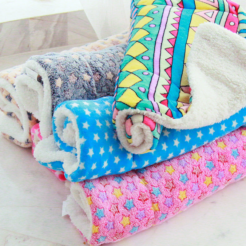 Soft Coral Fleece Pet Blanket & Mat for Cats and Dogs – 7 Colours, 5 Sizes 3