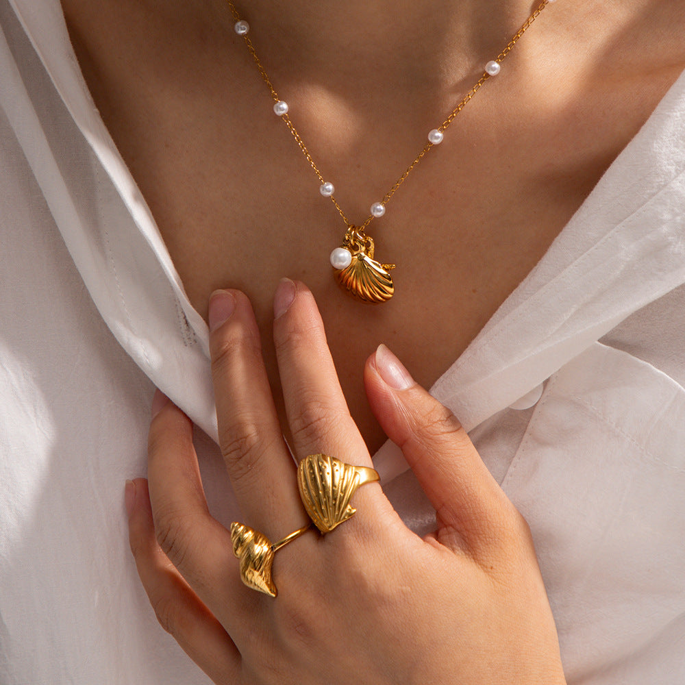 Collana da Spiaggia con Conchiglia in Acciaio Inossidabile e Stella Marina – Catena Clavicola Elettroplaccata per Donne (14 Stili)