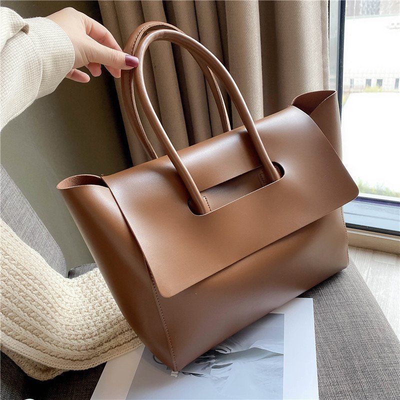 Fashion Leather Shoulder Bag Large Capacity Handbags Simple Retro Tote Bags EX-STOCK