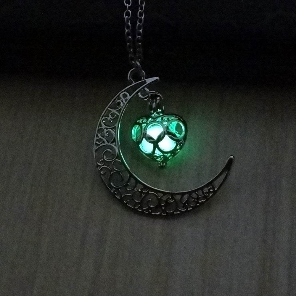 Glowing Pendant Necklaces Silver Plated Chain Necklaces EX-STOCK