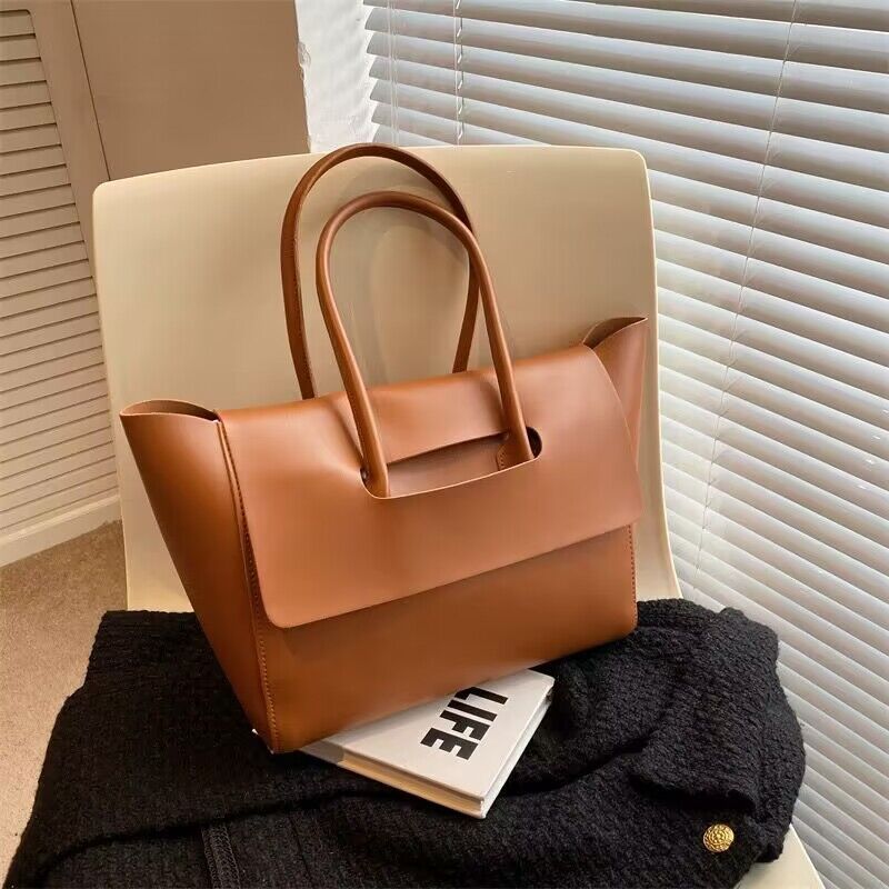 Fashion Leather Shoulder Bag Large Capacity Handbags Simple Retro Tote Bags EX-STOCK