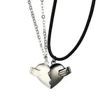 Collar de amor por imán creativo 2 PPC Collar de forma rompecedente Joyas personalizadas para hombres y mujeres para el Día de San Valentín