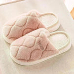 Pantallas de peluche Invierno para mujeres Piso de interior dormitorio Slipper House House Zapatos de casa sólidas