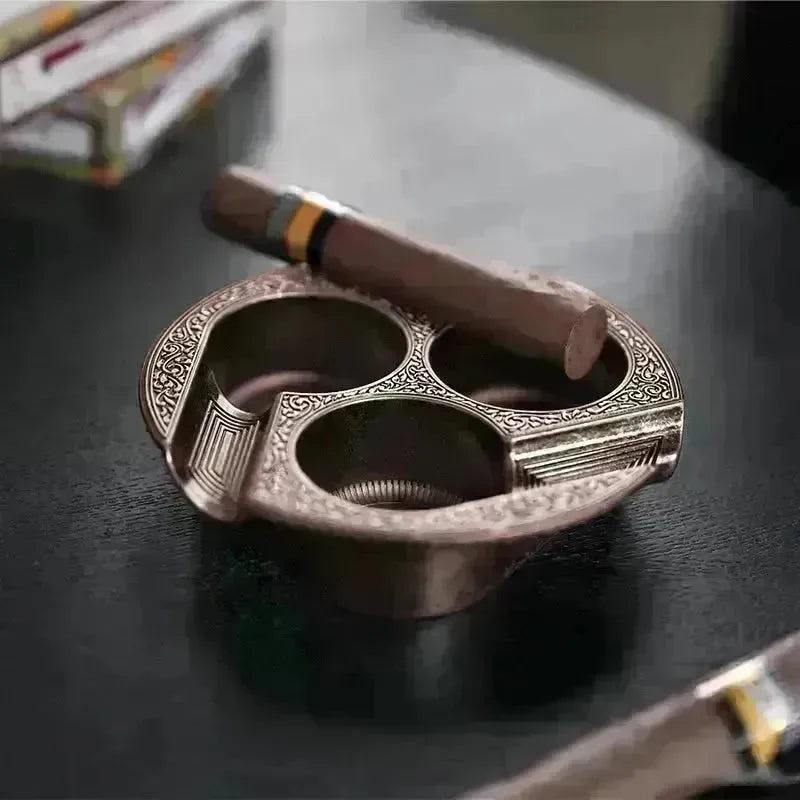Three-slot Retro Metal Easy-to-clean Cigar Ashtray - EX-STOCK CANADA