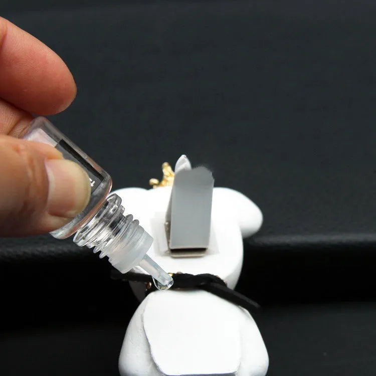 Car Mounted Perfume Accessories Air Conditioner Air Outlet Perfume Accessories - EX-STOCK CANADA