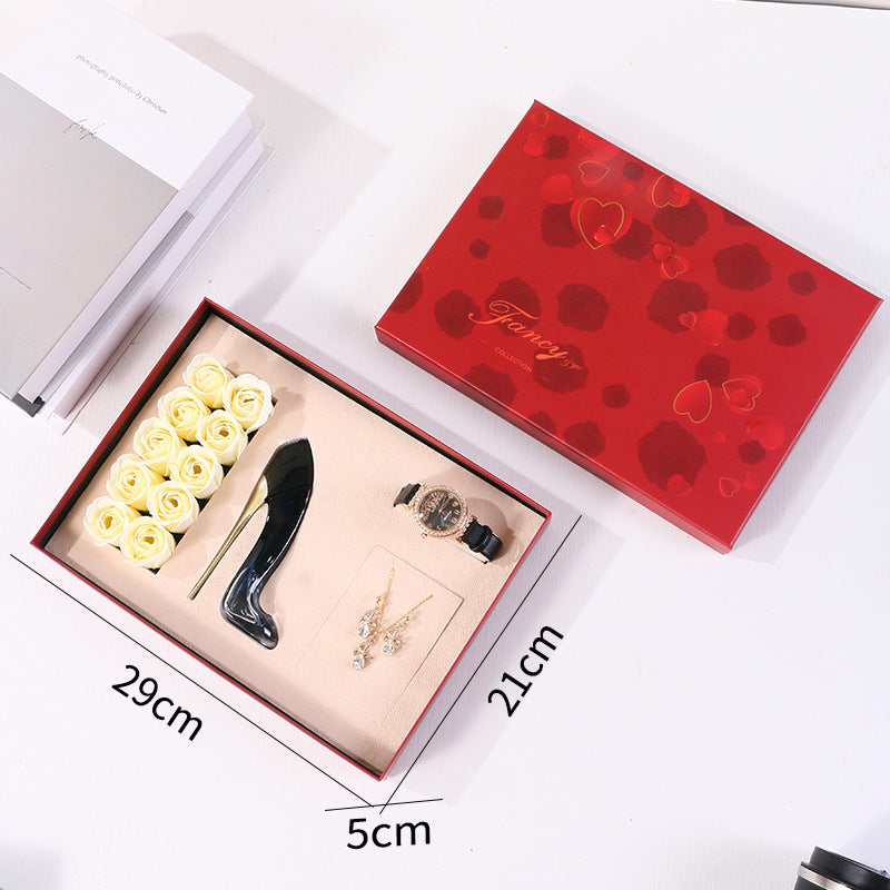 ساعة بدلة مع عطر وسوار أذن EX-STOCK Canada