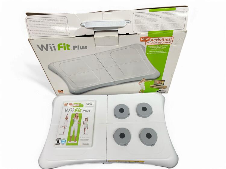 Wii Fit Plus con la tabla de equilibrio oficial de Nintendo Wii 