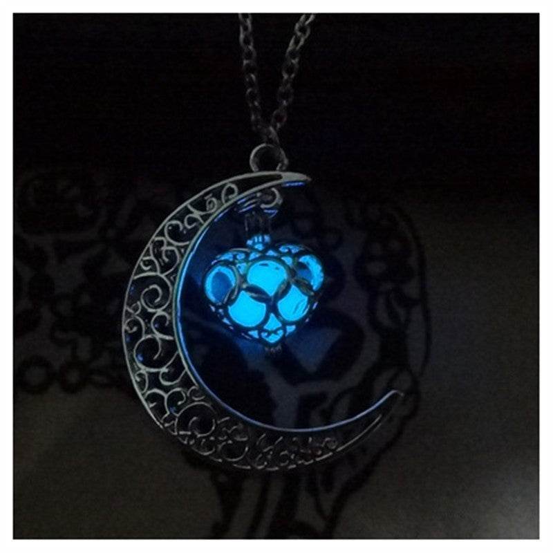 Glowing Pendant Necklaces Silver Plated Chain Necklaces EX-STOCK