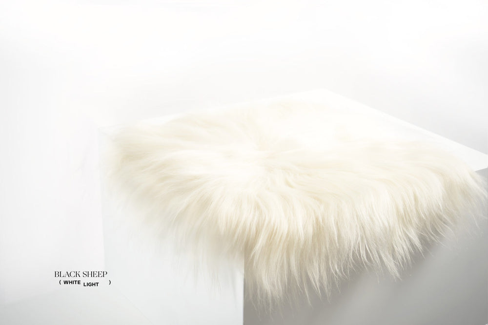 White Icelandic Sheepskin Chair Pad 
