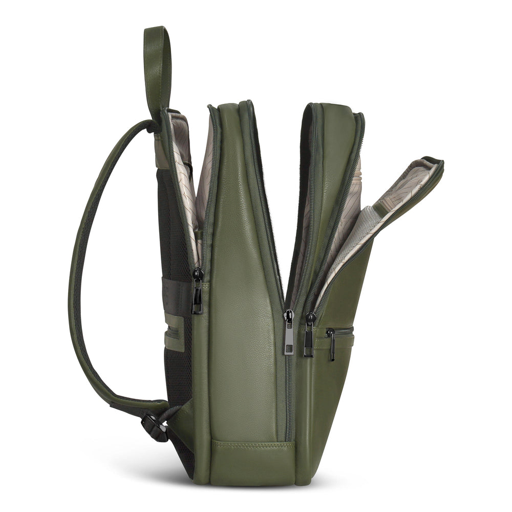 Onyx / Leather Classic Backpack EX-STOCK Canada 