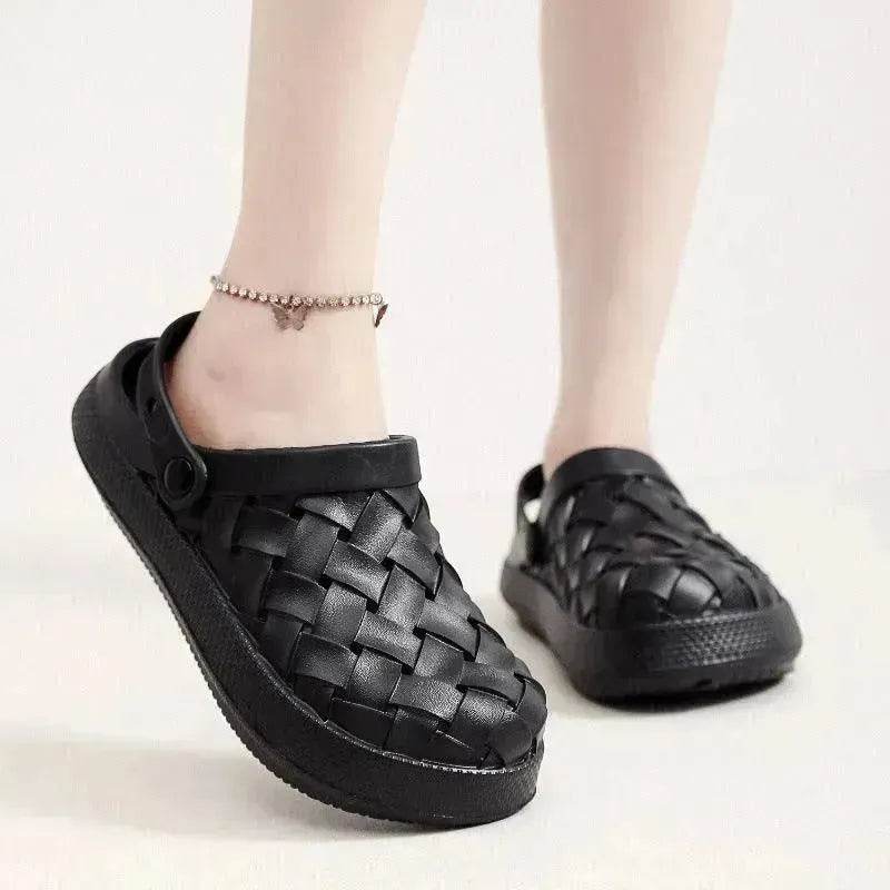 Cross-woven Clogs Shoes Summer Platform Baotou Dual-use Slippers Outdoor Garden Indoor Floor Bathroom Cozy Slipper Women House Shoes - EX-STOCK Canada