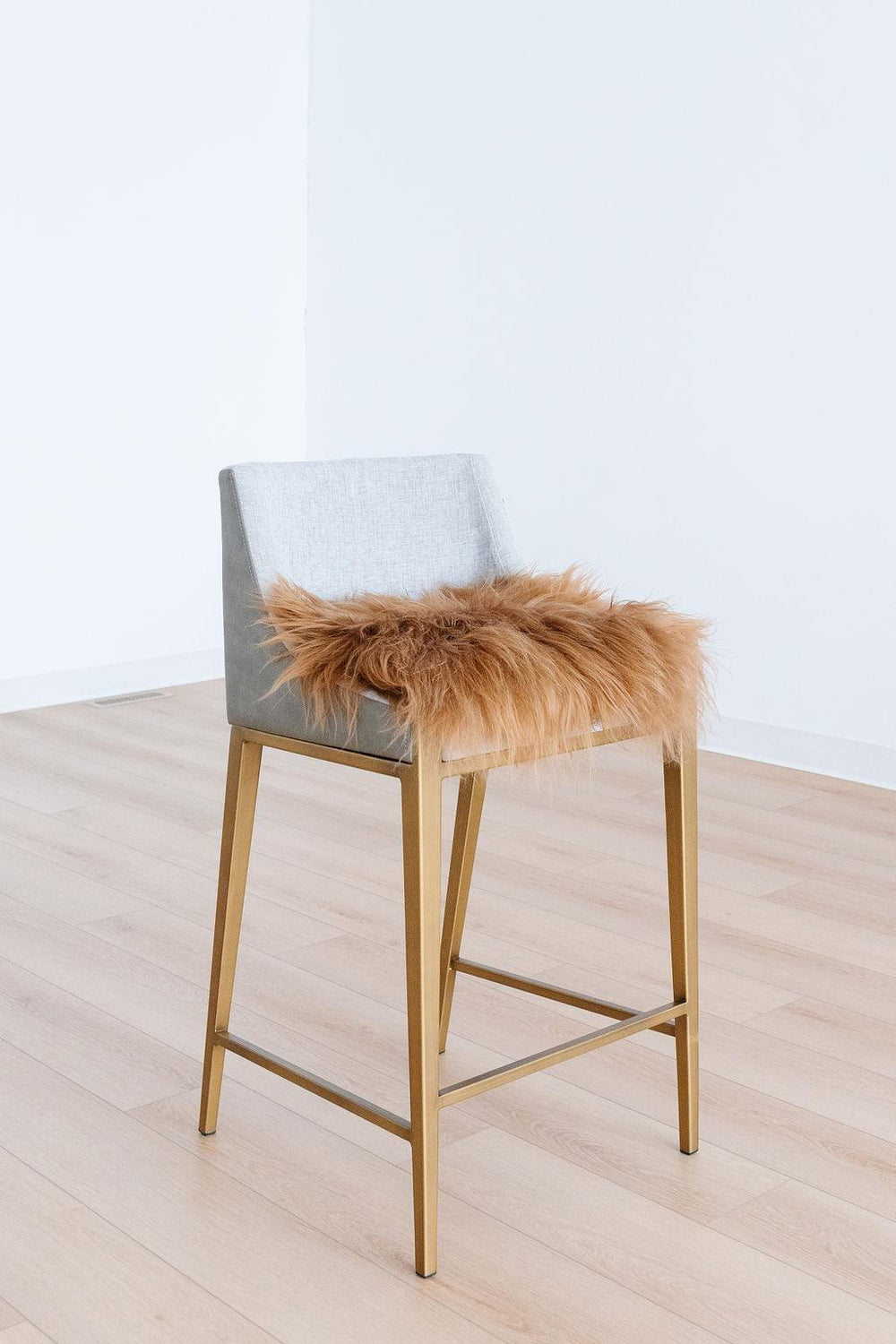 Camel Icelandic Sheepskin Chair Pad 