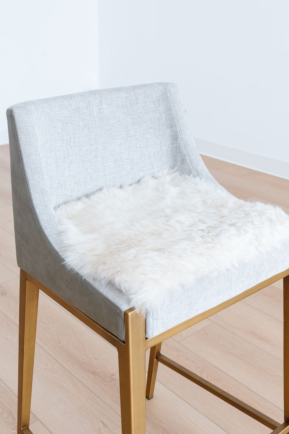 Shorn White Icelandic Sheepskin Chair Pad 