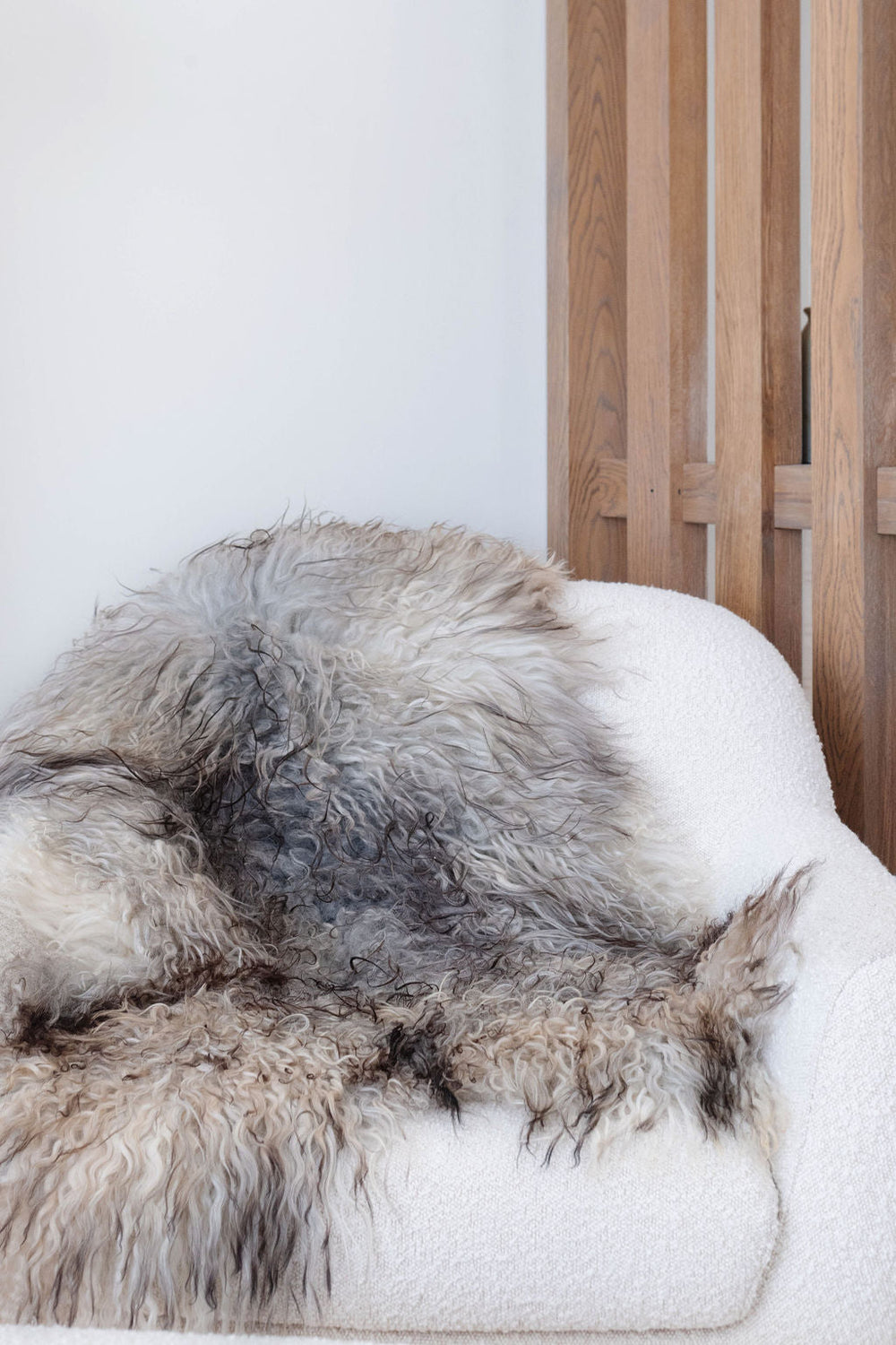 Natürliches lockiges graues isländisches SchaffellEX-STOCK Canada 