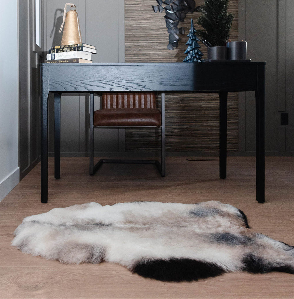 Shorn Dark Grey Edge Icelandic Sheepskin 