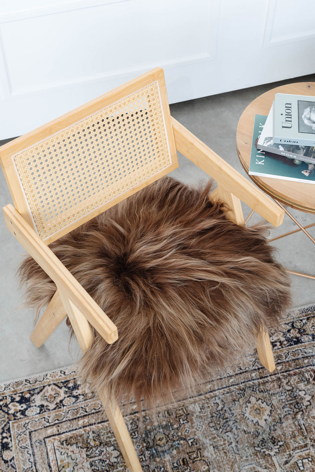 BROWN ICELANDIC SHEEPSKIN CHAIR PAD 