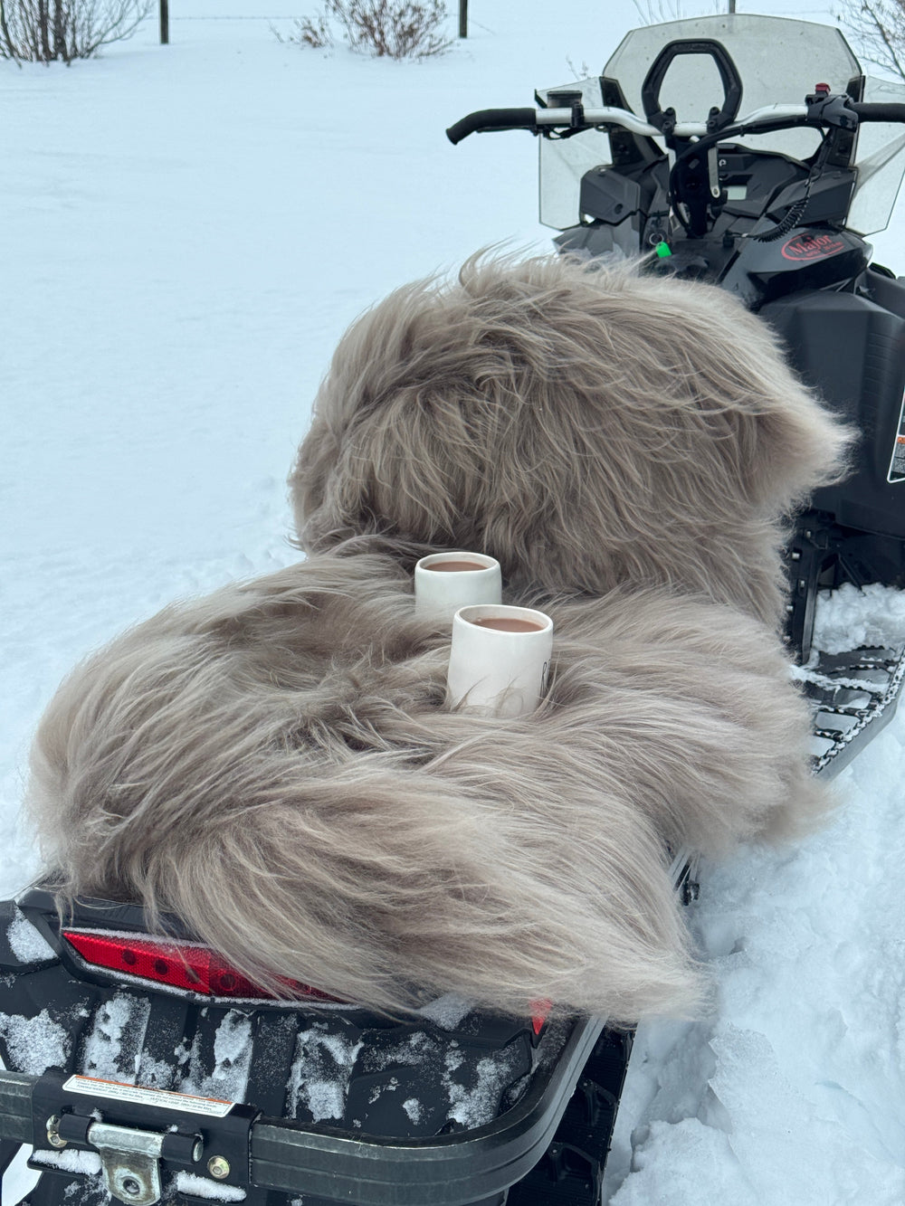 جلد غنم أيسلندي بلون التوب | EX-STOCK Canada 