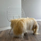 Peau de mouton islandaise bouclée blanche 