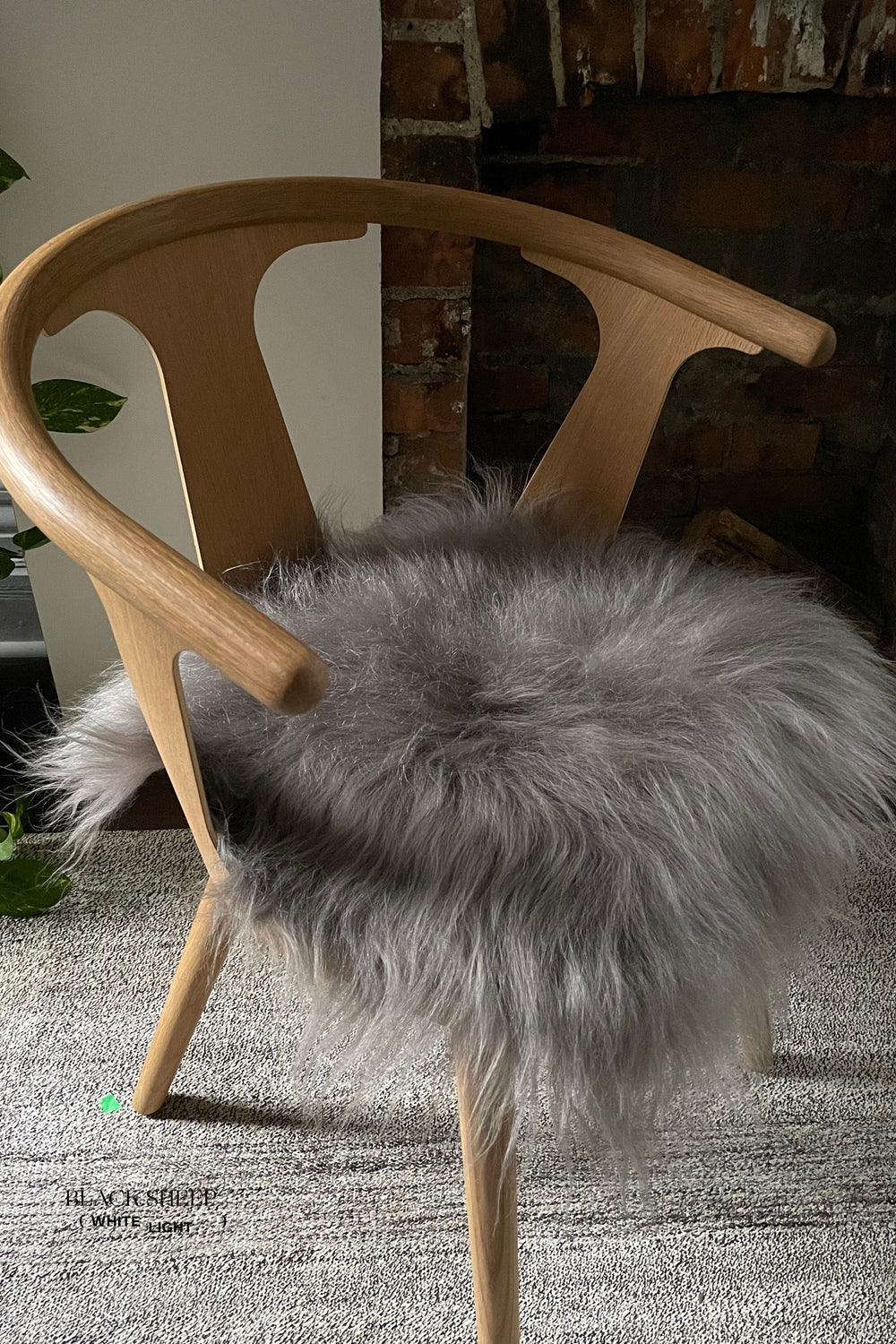 Mineral Icelandic Sheepskin Chair Pad 