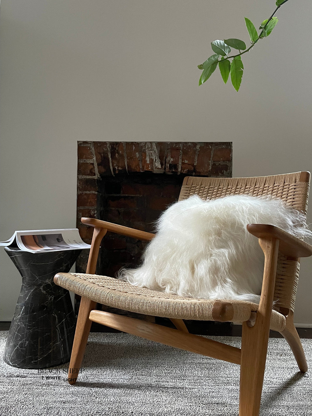 Quadratisches weißes isländisches Lammfell-KissenbezugEX-STOCK Canada 