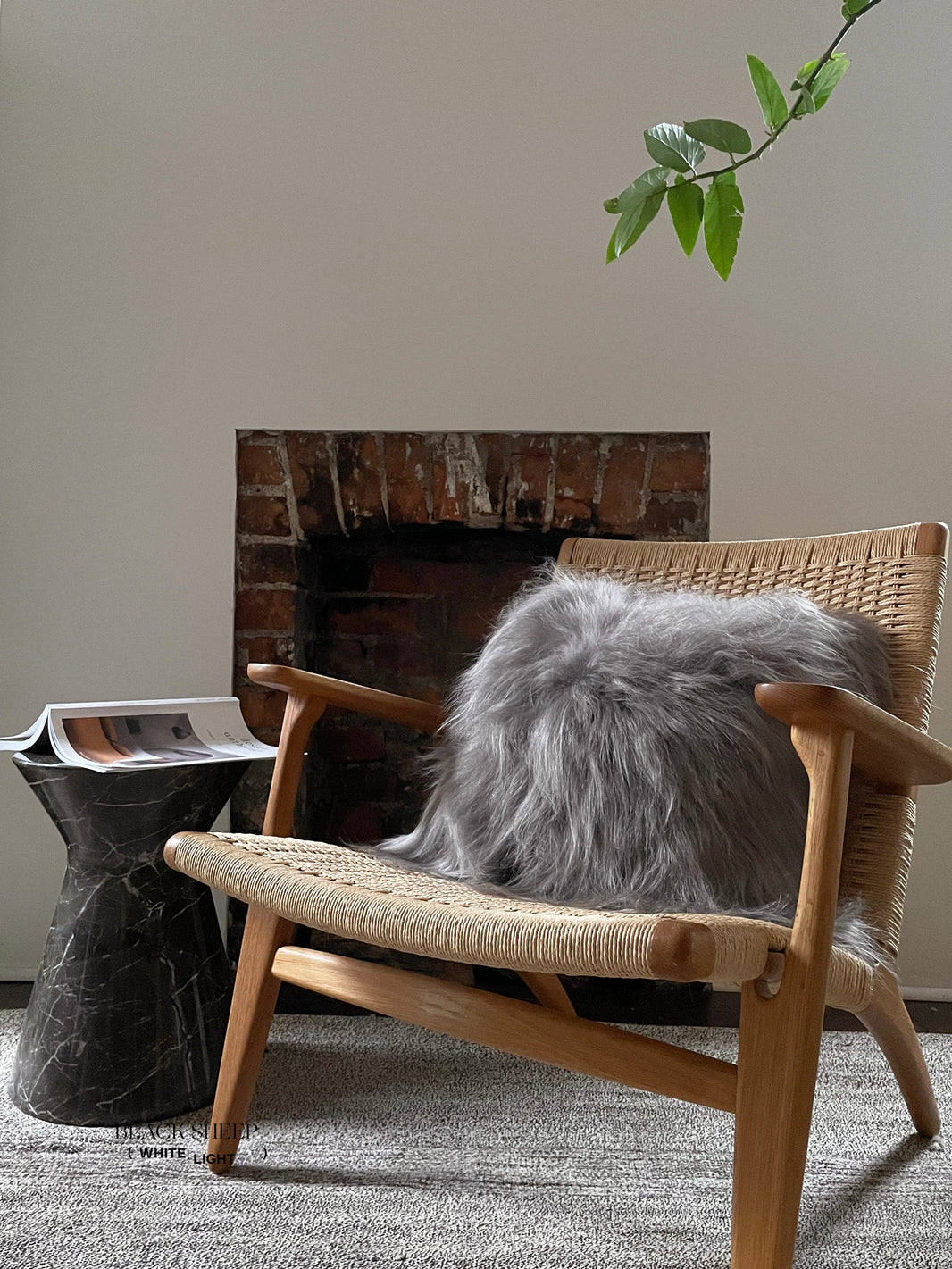 Quadratisches Kissenbezug aus isländischem SchafspelzEX-STOCK Canada 