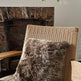 Housse de coussin carrée en peau de mouton islandaise brune tondueEX-STOCK Canada 