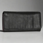 MET Women's Two Tone Leather Clutch Wallet EX-STOCK Canada 