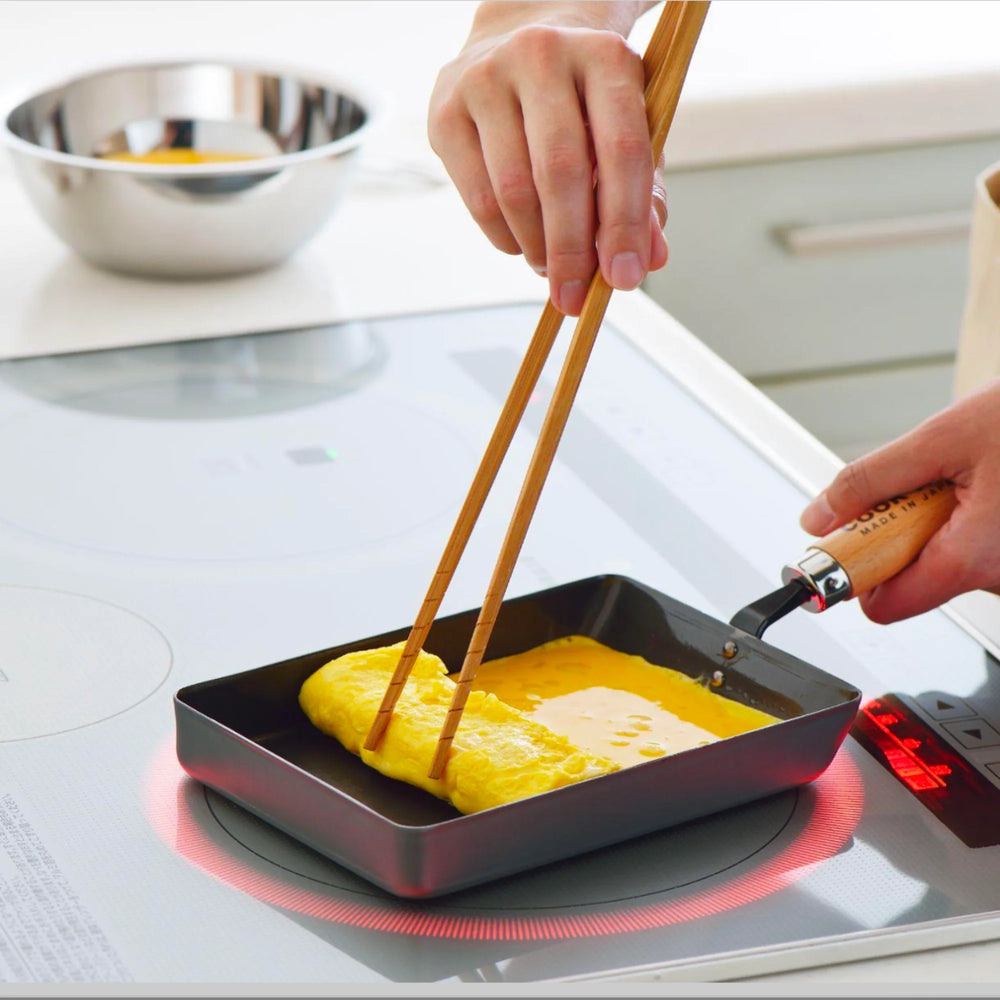 Yoshikawa Cook-Pal Ren Rolled Egg/Omelet  Pan (Large)– Nitrided Carbon Steel, Made in Japan 